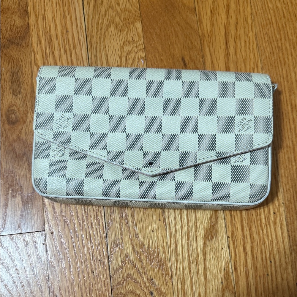 Louis Vuitton Cream and Gray Checkered Clutch